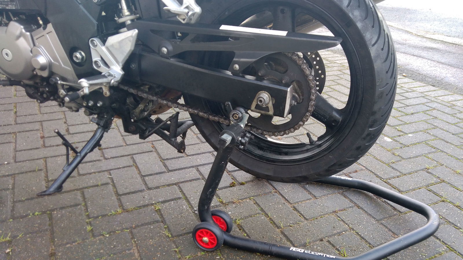 Tested: R&G Racing rear paddock stand review (£76.49)